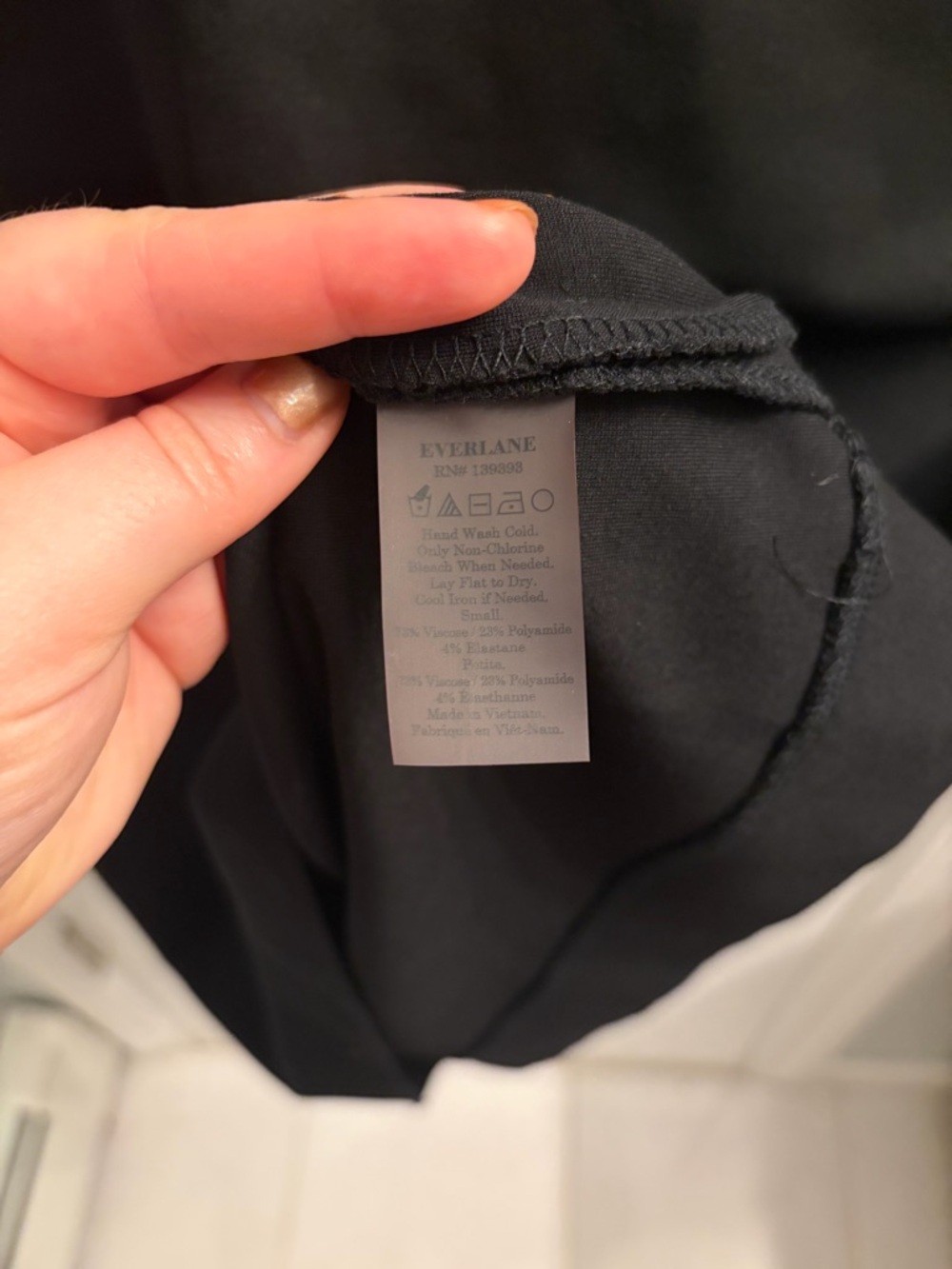 Everlane Minimalist Capsule Black Dress - The Ponte Short Sleeve Mini Dress - Picture 9 of 10